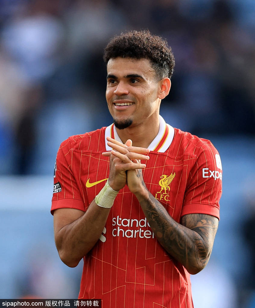 姆巴佩都向 姆巴佩都向