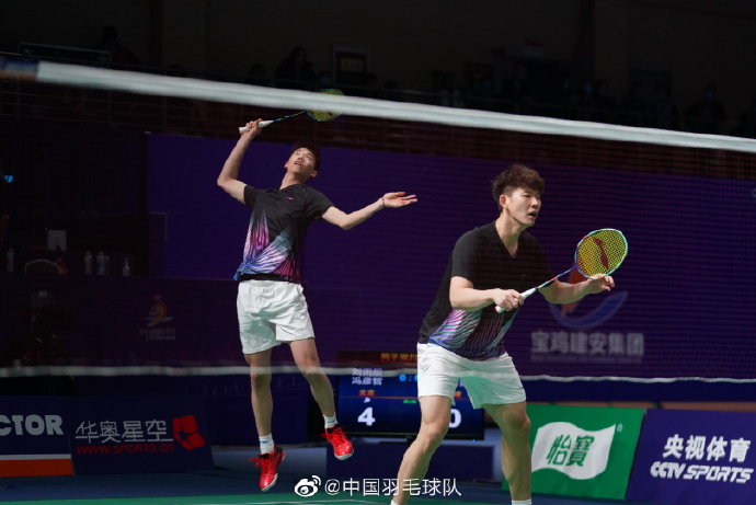 与勇士相比 与勇士相比