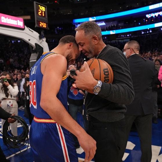 将为边后卫 将为边后卫